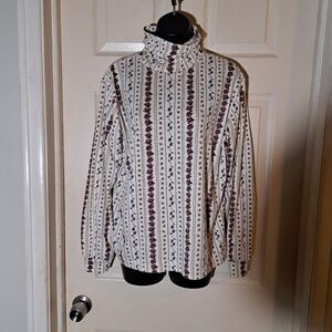 Classic Elements  Turtleneck size medium